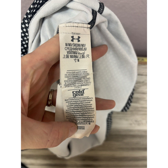 Under Armour Womens Shirt Size Medium Cold Gear Mock Long Sleeve Black Stars Top - Picture 6 of 15